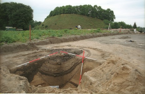 Click to zoom the picture.